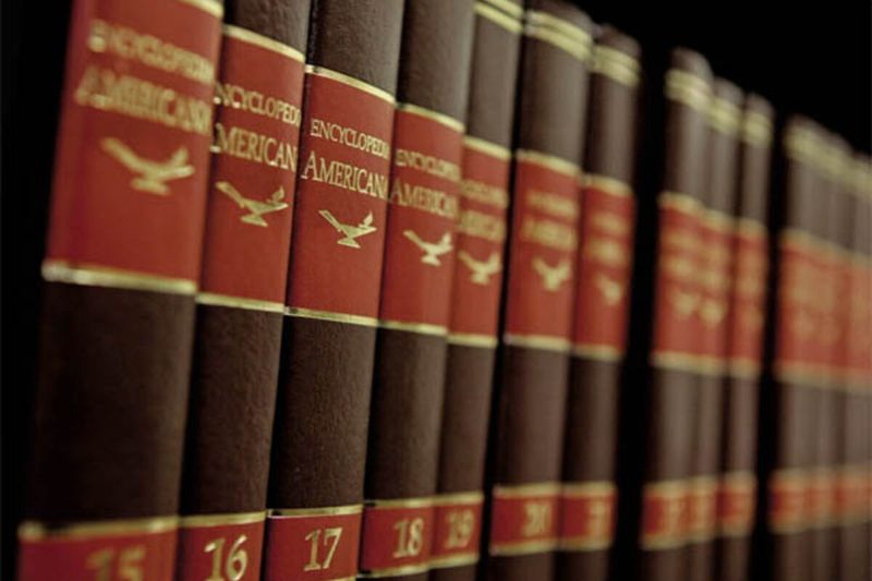 The Encyclopedia Era: Analog Wisdom