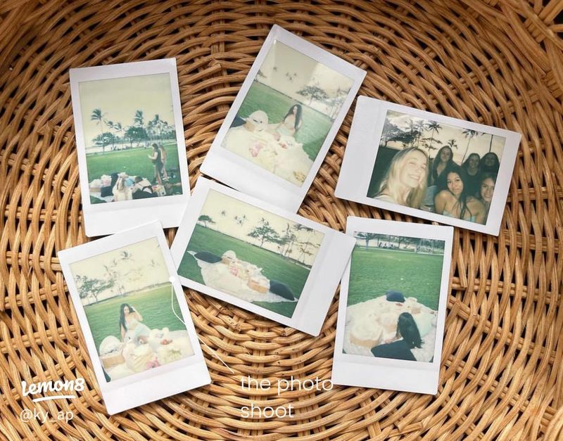 Taking Photos for the Moment—Not for the Feed