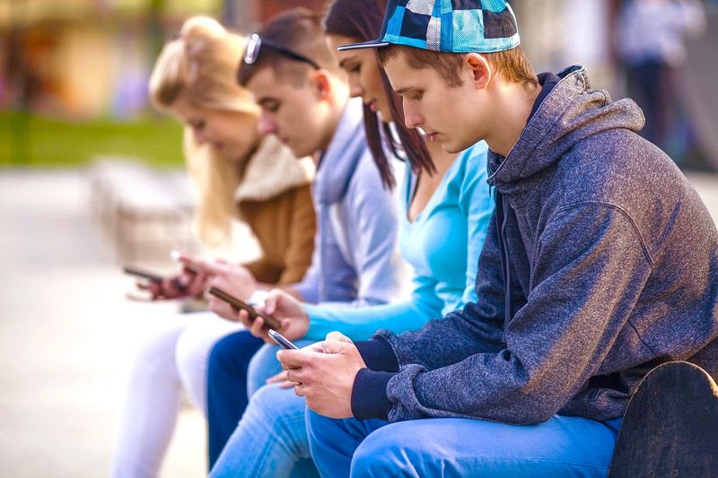 Teenagers Who Text Instead of Call—Even from the Same House