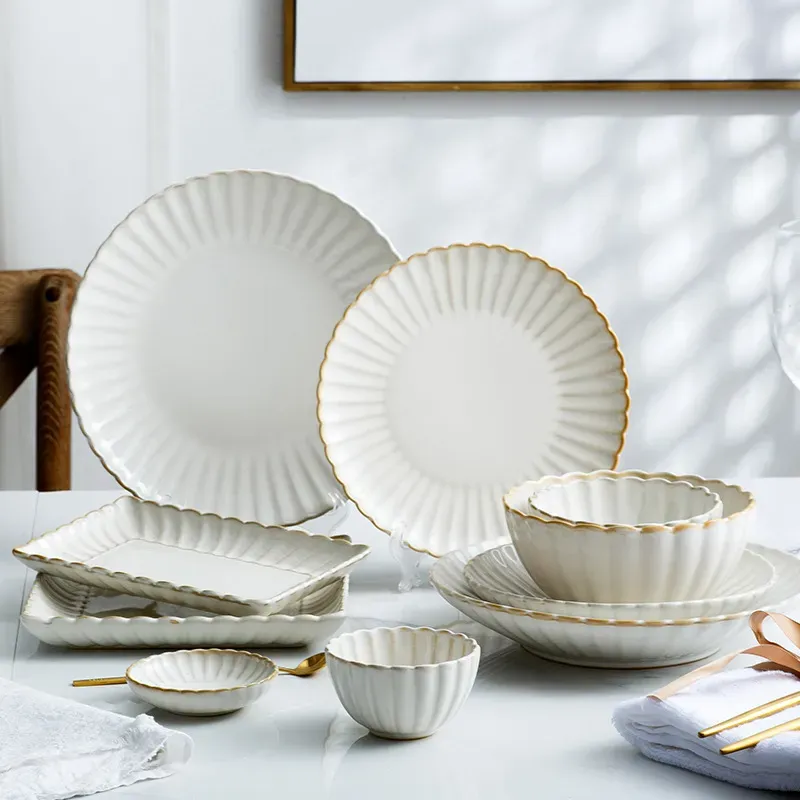 Serving Dishes