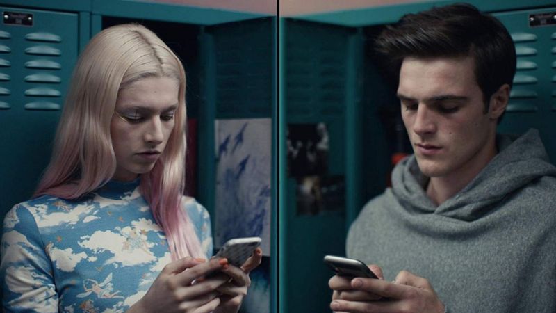 Endless Texting, Zero Real-Life Plans