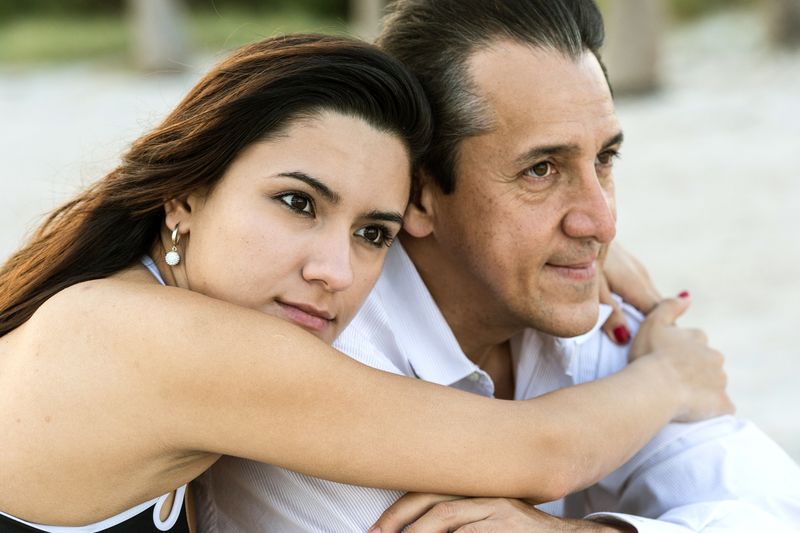 Choosing emotionally distant partners—and calling it “chemistry”