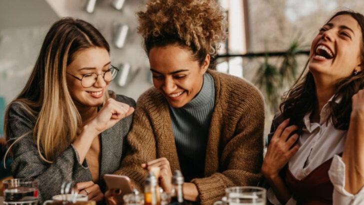 The Fading Social Circle: 17 Reasons Why Making Friends Gets Harder As We Age
