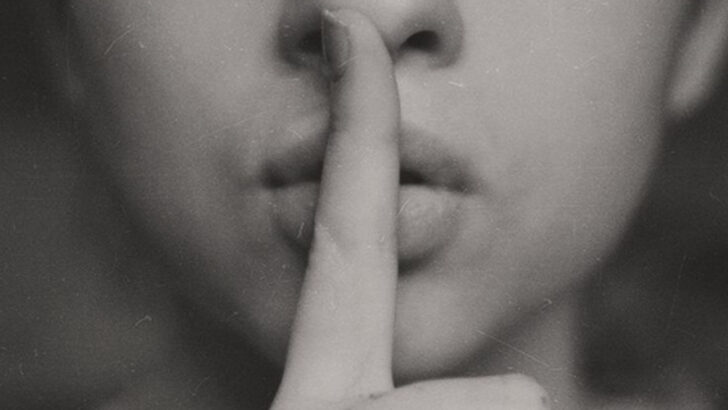The Silent Treatment: 19 Powerful Ways To Handle Being Ignored By Someone You Love