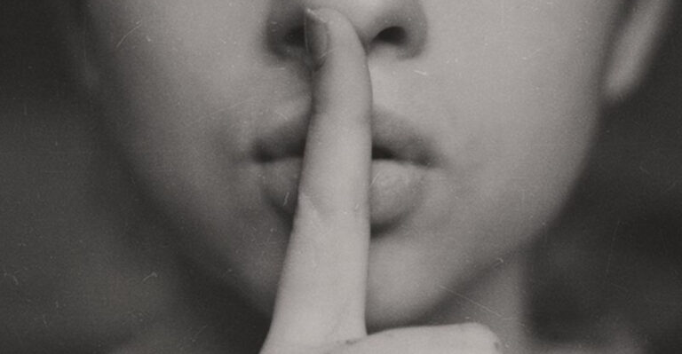 The Silent Treatment: 19 Powerful Ways To Handle Being Ignored By Someone You Love