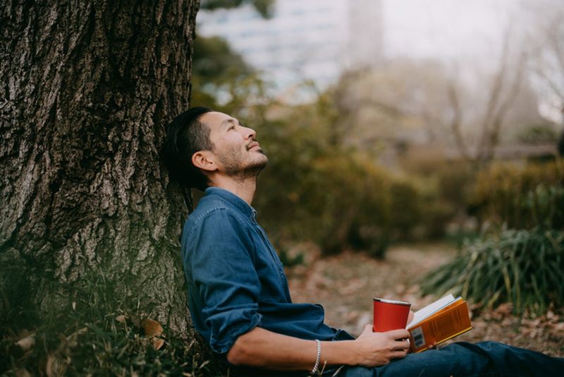 You struggle to enjoy time alone