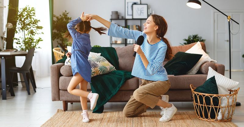 Being friends with your kid ruins authority