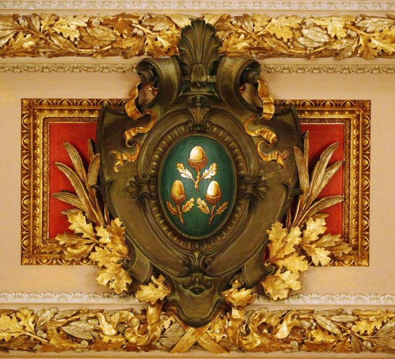 Having a Family Crest or Motto