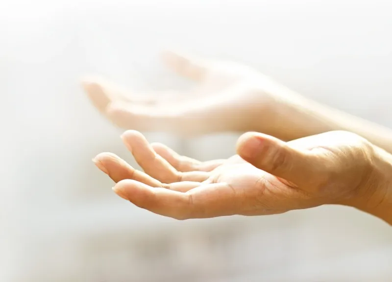 Apologizing without expecting anything in return