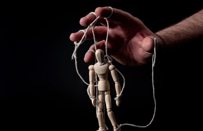 You Recognize Manipulation Instantly