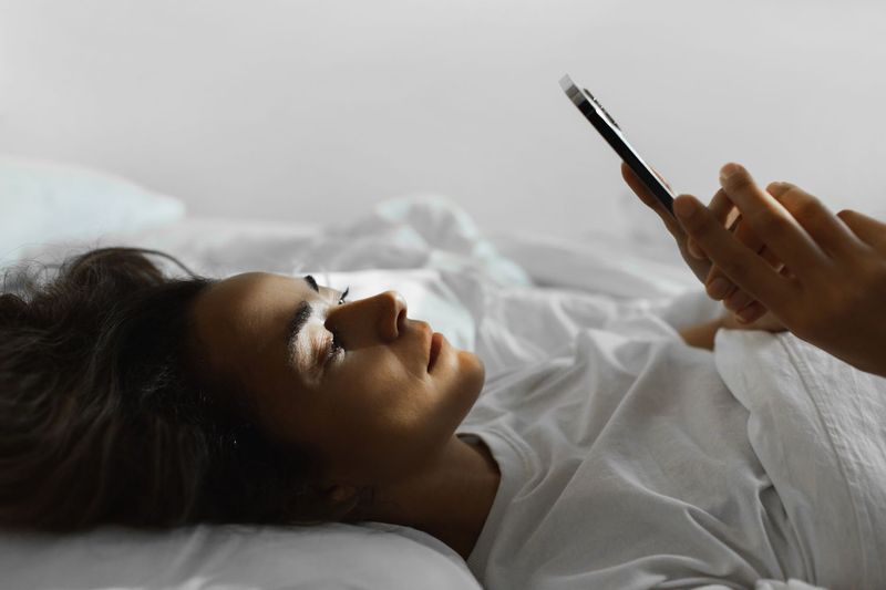 You Still Instinctively Text Them... Until You Remember You Can’t