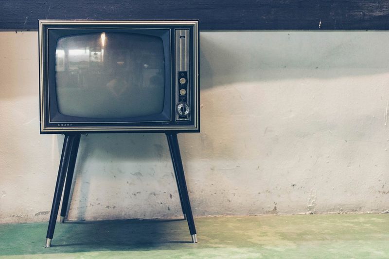 You Still Feel Guilty Watching TV During Daylight
