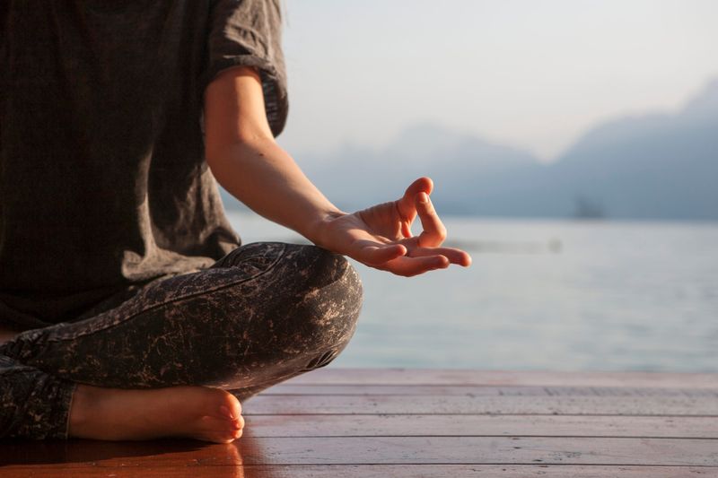 Research links singlehood to higher self-awareness