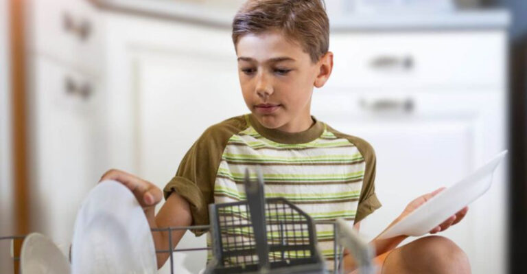 15 Lessons Boomers Learned As Kids That Don’t Get Taught Anymore