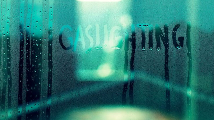 15 Signs You’re Being Gaslit And Don’t Even Realize It Yet
