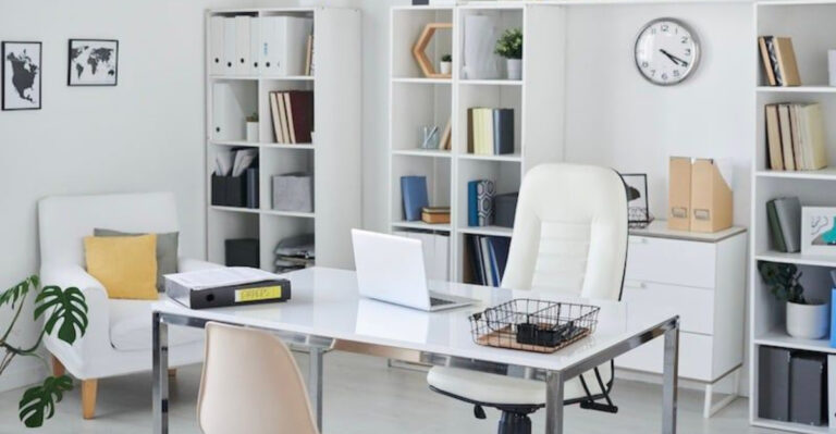 15 Things The Most Successful People Always Have In Their Homes