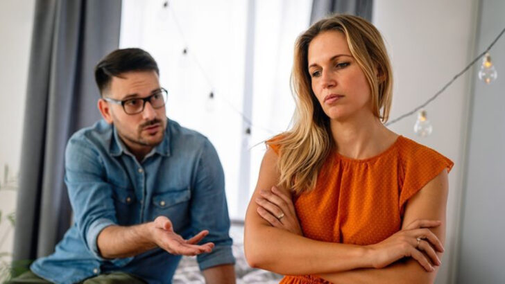 16 Toxic Ways Narcissists Use Gaslighting to Keep You from Leaving Them