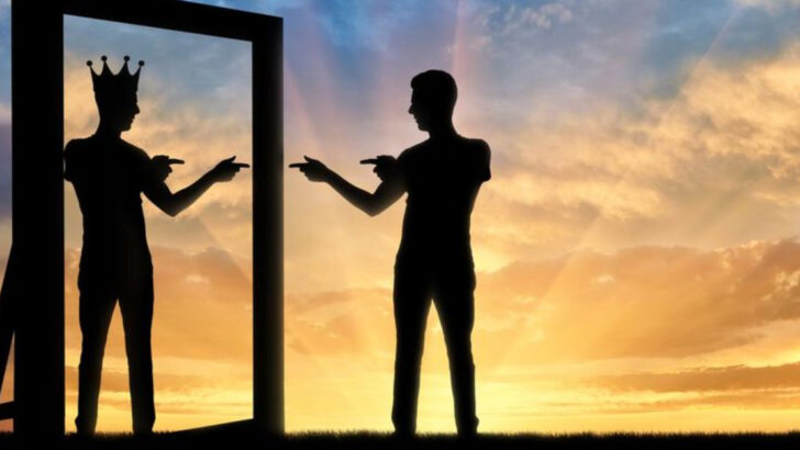 16 Triggers That Send Narcissists Into Destruction Mode