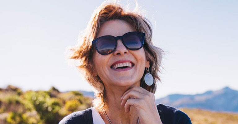 17 Daily Habits For Happiness After 40