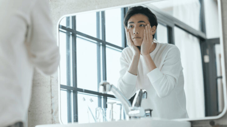17 Quirky Antisocial Behaviors That Introverts Secretly Enjoy