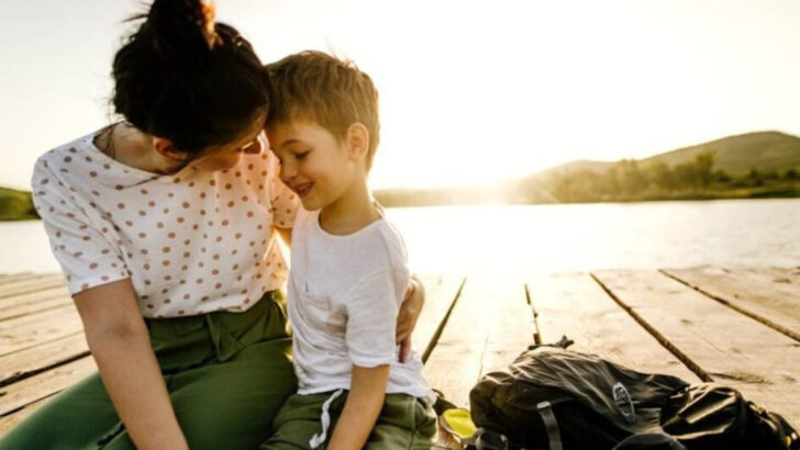17 Reasons Why Some Parents Choose To Take One Kid On Vacation—And Leave The Other Home