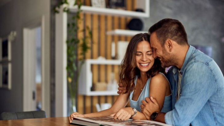 17 Ways to Express True Love to a Woman Without Saying “I Love You”