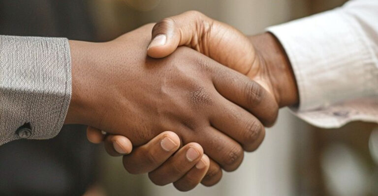 18 Body Language Habits That Quietly Signal Strength