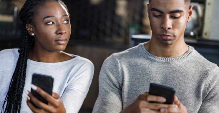 18 Types Of Trust Issues That Damage A Relationship