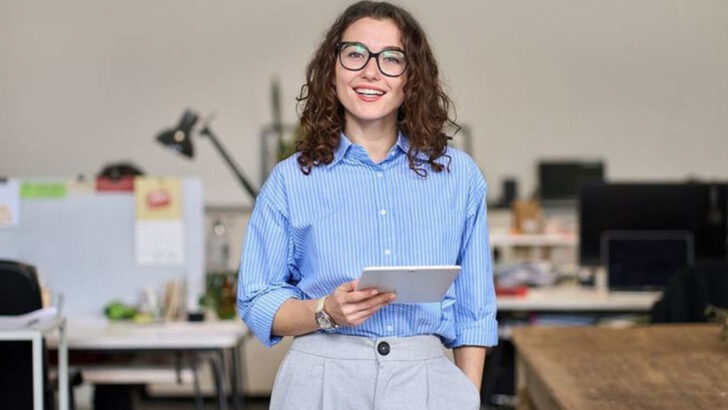 19 Phrases Brilliant People Use to Professionally Say “I Can’t Stand You”