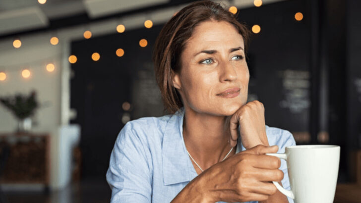 20 Easy Things Every Mentally Strong Woman Should Be Able To Do, According to Psychologists