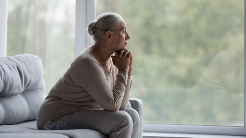 Emotionally Ghosting Your Own Life