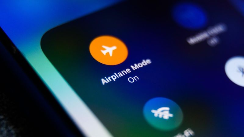 Turning Their Phone on Airplane Mode… for Hours