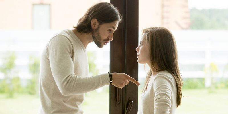 Controlling Behavior: The Disappearing Act
