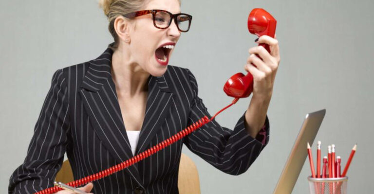 Dominating Dialogues: 17 Things Psychology Says About People Who Don’t Let Others Speak