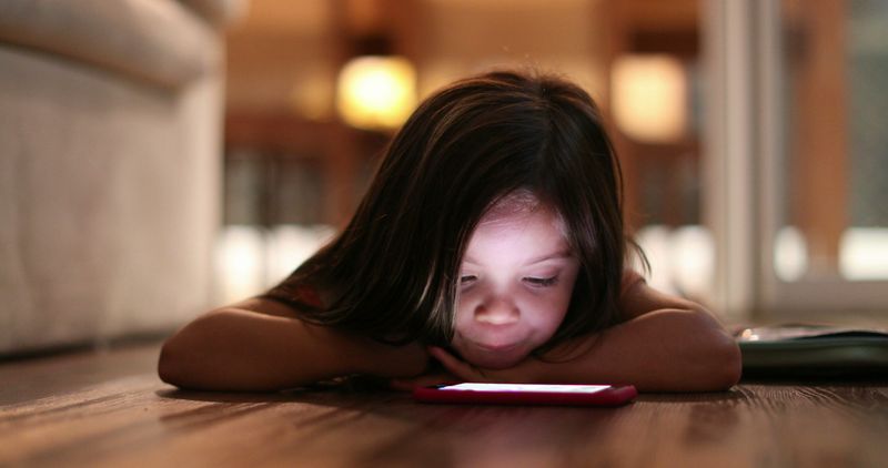 Screens as Stand-In Babysitters