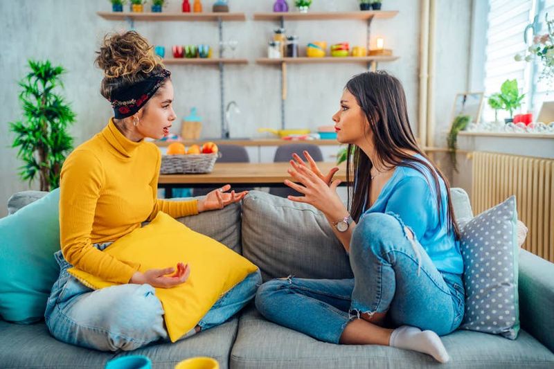 Fearing vulnerability in new friendships