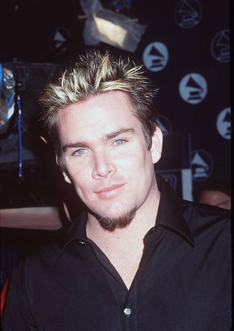 Frosted tips as a hair “statement”