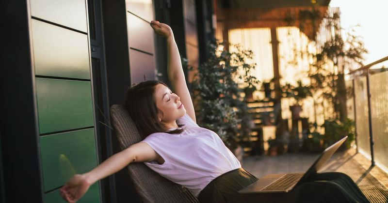 Long Job Breaks: Sabbatical or Slacking?