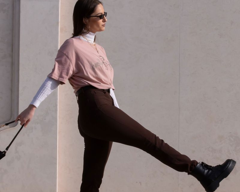 Same Outfit, Different Rules: Rewearing is Only Chic for Some