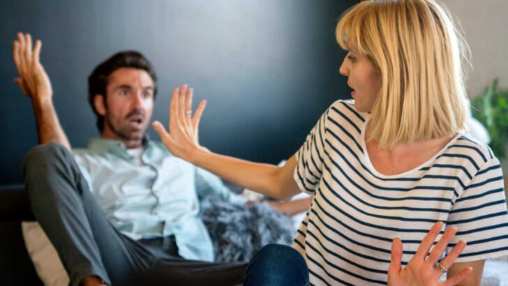 Take Back Your Power: 17 Phrases To Silence Gaslighters For Good!