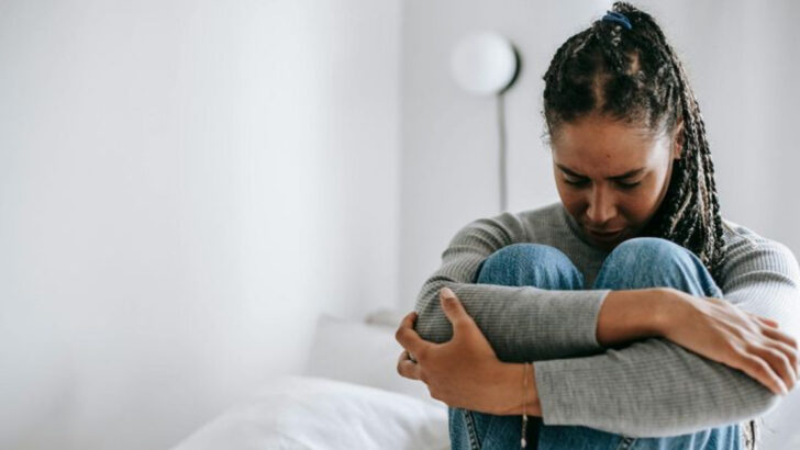 The 20 Most Common Behaviors Of Women Who Are Lonely In Life