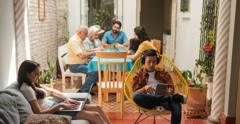 The Secret To Harmonious Family Ties: 19 Reasons Why Parents Should Step Back From Adult Children