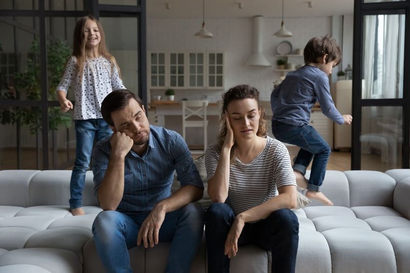 Prioritizing children over the relationship