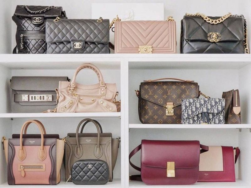 Dozens of nearly identical handbags