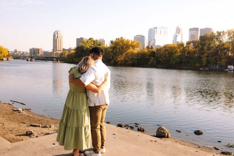 You’re Cautiously Hopeful About Love (and That’s Not a Bad Thing)