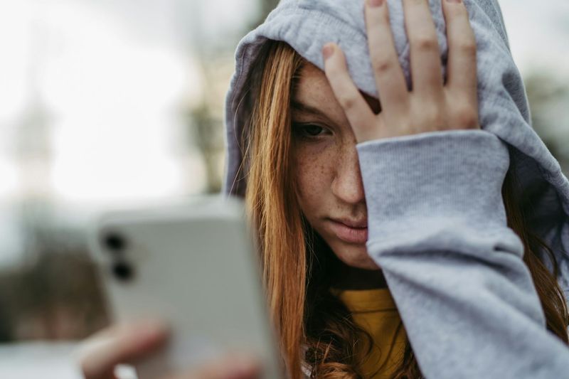 The new woman’s public image cannot explain the private relationship